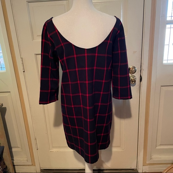 MNG Women’s Plaid Scoop Back Shift Dress - Picture 4 of 14